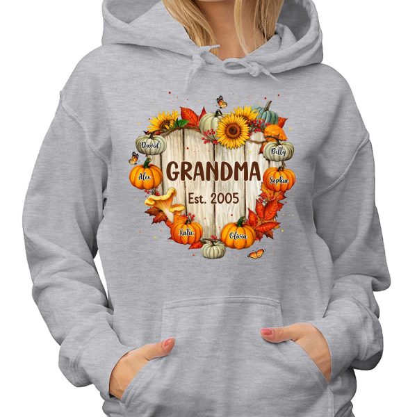 Fall Season Grandma Mom Wood Heart Sign Pumpkins Personalized Shirt Online - Image 4